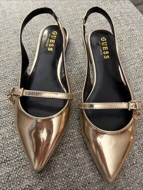 GUESS Metallic Gold Pointed Toe Mary Jane
Slingback Flats Size 6.5